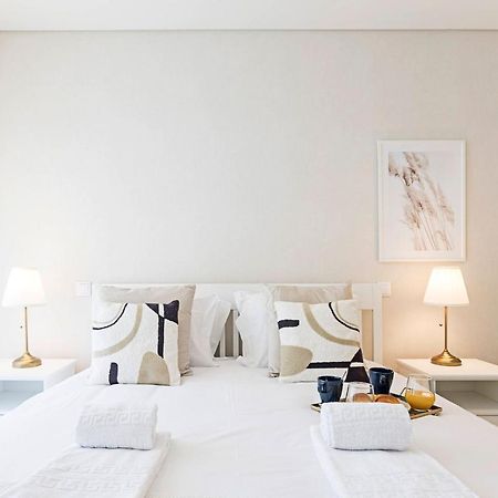 Paraiso 1H W/ Ac By Lovelystay Porto Bagian luar foto