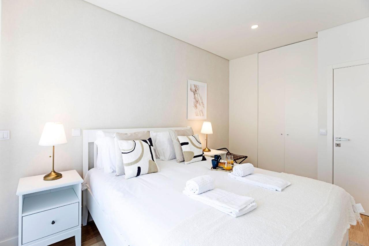 Paraiso 1H W/ Ac By Lovelystay Porto Bagian luar foto