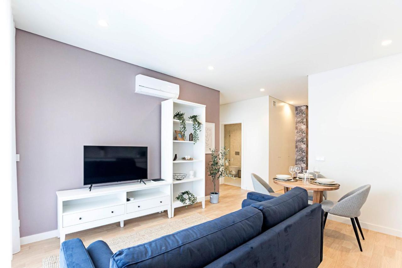 Paraiso 1H W/ Ac By Lovelystay Porto Bagian luar foto